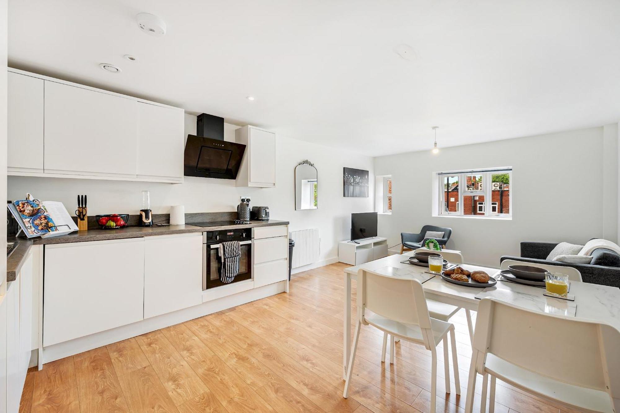 Pass The Keys Stylish 2 Bedroom Apartment On Altrincham High Street Exterior foto